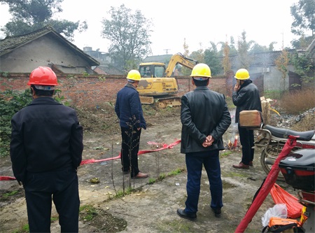 東坡區松江鎮農貿市場(chǎng)開(kāi)工(圖2) 東坡區松江鎮農貿市場(chǎng)開(kāi)工(圖2)